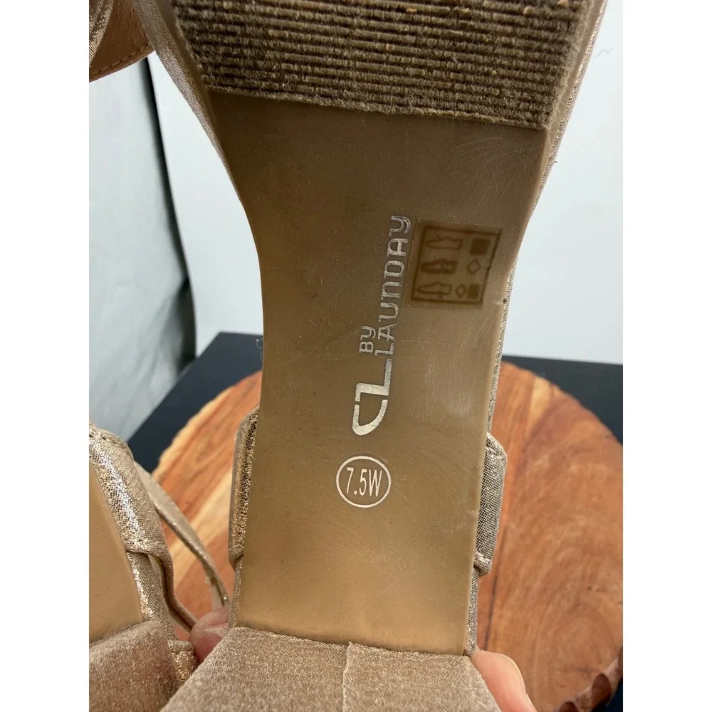 CL by Laundry Gasp Platform Sandal Womens 7.5W Gold Metallic Block Heel GASP002W